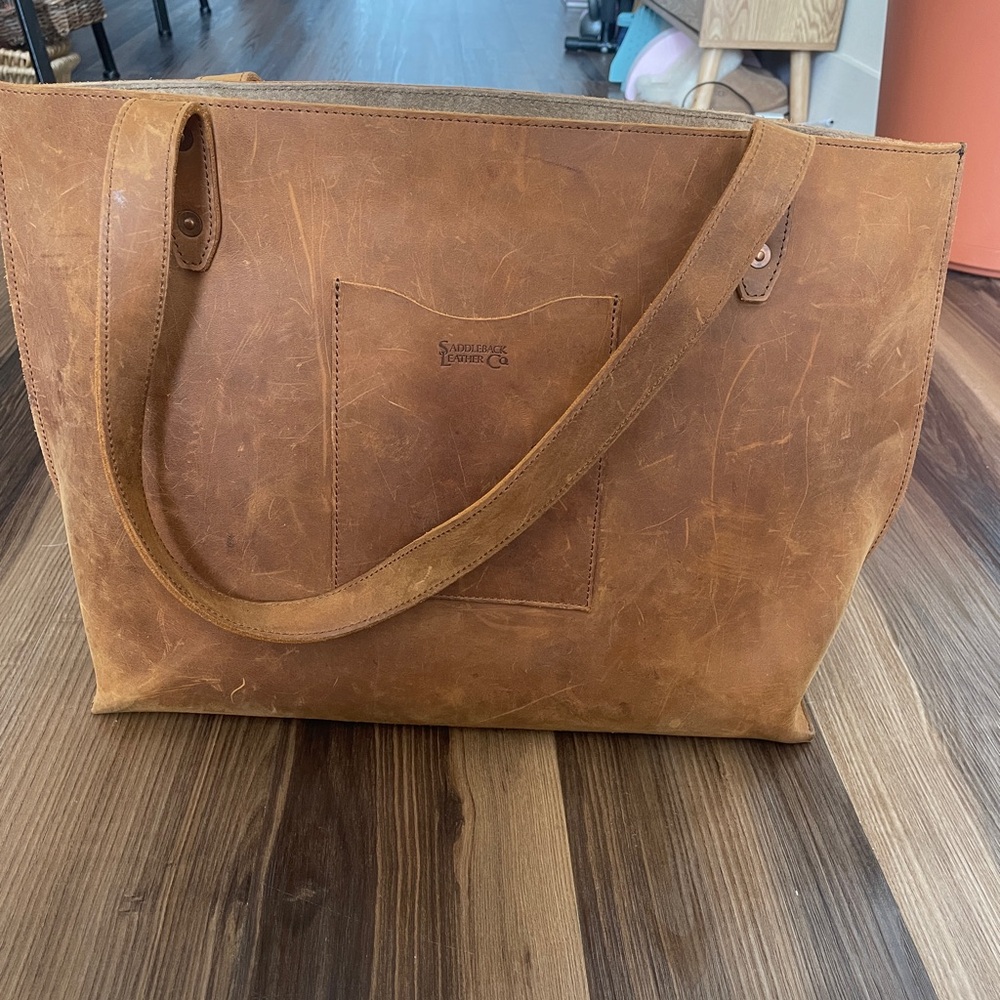 Saddleback Leather Women’s Tote